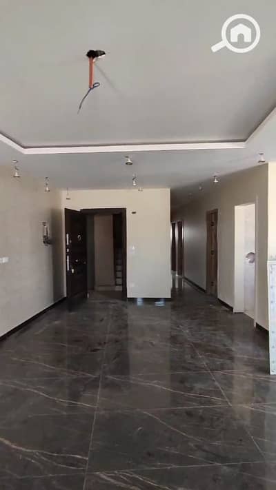 3 Bedroom Apartment for Sale in New Cairo, Cairo - شقة 166م استلام فوري بجوار GUC – تشطيب الترا سوبر لوكس