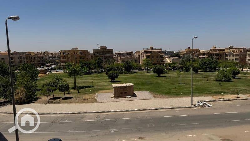 منزلك الملكي استثمر في الرقي
