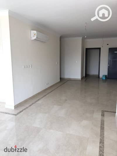 3 Bedroom Apartment for Rent in Sheikh Zayed, Giza - apartment 3 rooms for rent in Courtyard Westown Sodic Beverly Hills