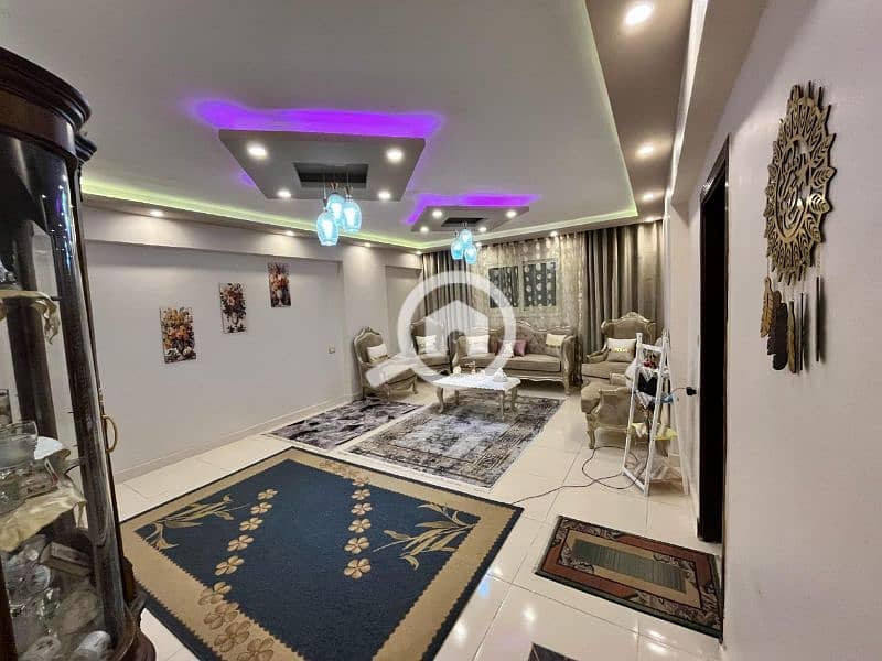 مفروش ابراهيمة 3غرف وريسبشن وريسبشن اول سكن