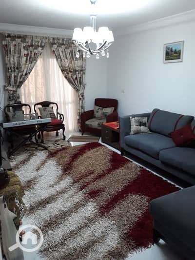 3 Bedroom Apartment for Rent in New Cairo, Cairo - بالرحاب شقه 180 مفروشه بسعر لقطه للايجار