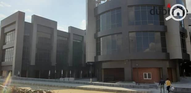 Retail for Sale in New Cairo, Cairo - للبيع محل مساحتة 22م مول فاليو جاردينيا هايتس التجمع الخامس بسعر لقطة