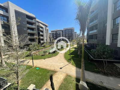 3 Bedroom Flat for Sale in Madinaty, Cairo - فرصة تم تخفيض المقدم امتلك بمدينتى شقة 137م بريفادو تطل على البحيرات