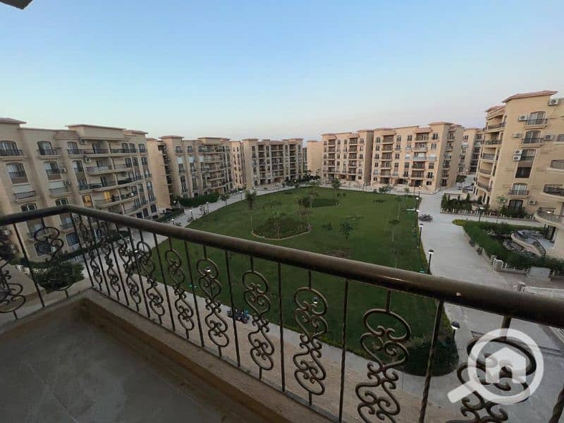 للبيع بسعر لقطة شقة 119 م بالسابعة الجديدة على وايد جاردن
