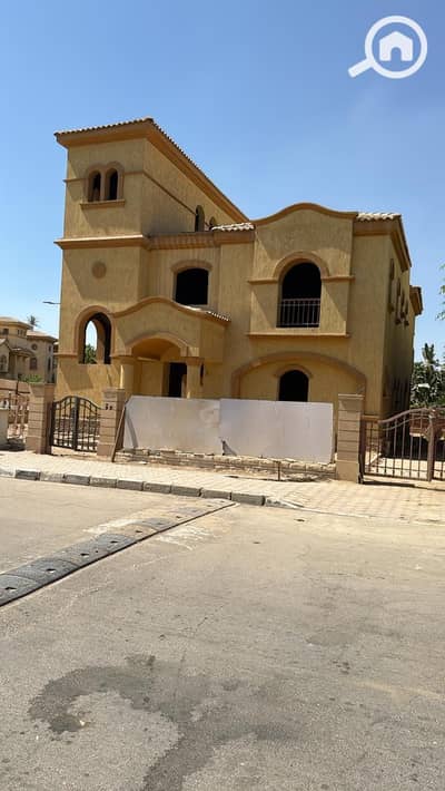 فیلا 5 غرف نوم للبيع في القاهرة الجديدة، القاهرة - فرصة ذهبية في الرحاب هيلز – فيلا نموذج N ناصية فيلا مميزة بدون تشطيب