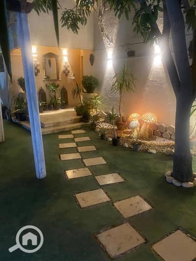 4 Bedroom Twin House for Rent in New Cairo, Cairo - بتدور علي فيلا مفروشه تشطيبات دي فيلتك