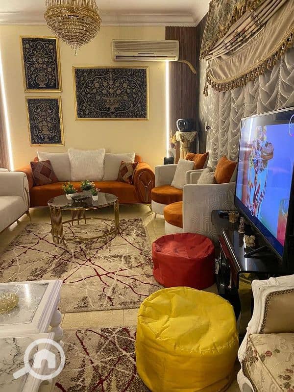 بتدور علي فيلا مفروشه بمدينه الرحاب فرش مودرن وبسعر لقطه دي فيلتك