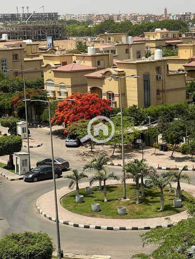 3 Bedroom Apartment for Sale in New Cairo, Cairo - للتمليك بالرحاب شقة 119م بالمرحلة العاشرة فيو شارع وميدان موقع مميز