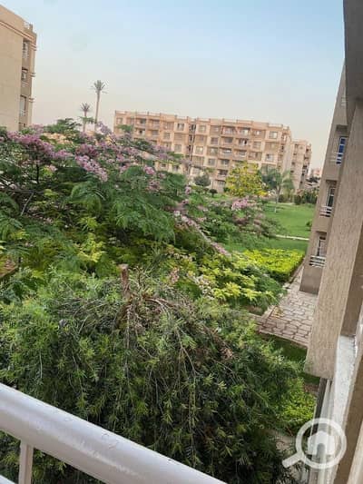 3 Bedroom Apartment for Sale in Madinaty, Cairo - شقة الترا سوبر لوكس للبيع فى مدينتى بجوار الخدمات