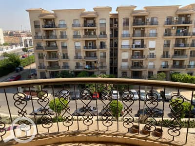 3 Bedroom Flat for Sale in New Cairo, Cairo - شقة للبيع بمساحة 131 متر بموقع مثالي