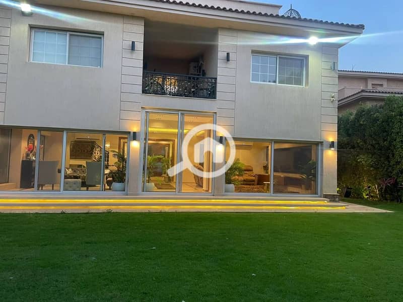 فيلا مفروشة بالكامل للإيجار في مدينتي – بتصميم وتشطيب استثنائي