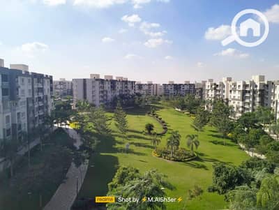 3 Bedroom Flat for Sale in Madinaty, Cairo - 165 متر للبيع بمدينتي علي أكبر وايد جاردن في المجموعه B12