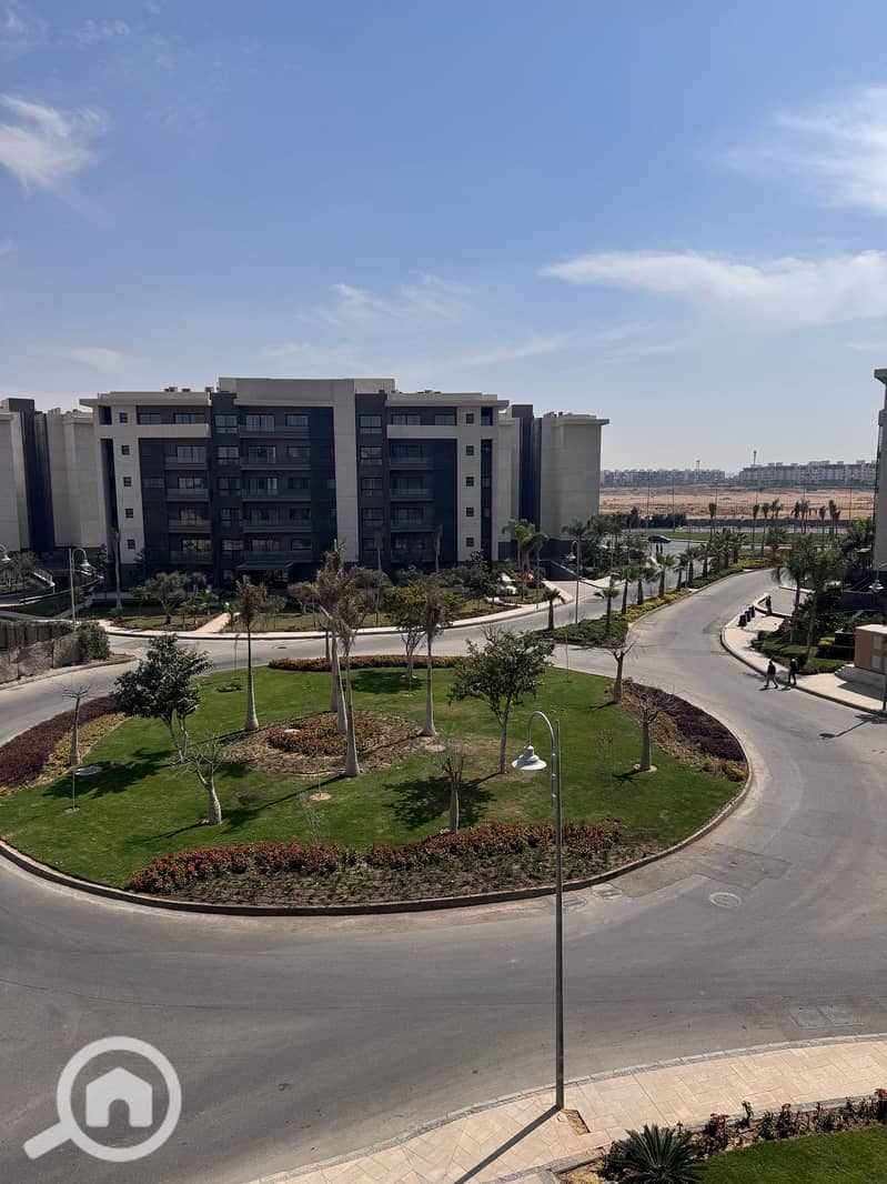 شقة للبيع اقساط بكمبوند بريفادو بمدينتى Apartment for sale in Privado