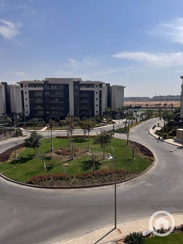 للبيع بكمبوند البريفادو متكرر 133متر فيو جاردن وميدان استلام فوري للبيع بكمبوند البريفادو متكرر 133متر فيو جاردن وميدان استلام فوري