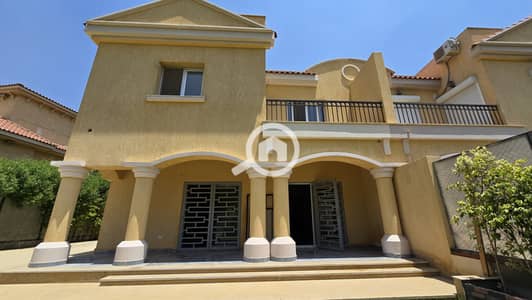 3 Bedroom Twin House for Rent in Madinaty, Cairo - فيلا اول سكن وتشطيب خاص للايجار بمدينتى Villa for rent in Madinty