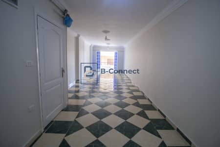 3 Bedroom Flat for Sale in Bolkly, Alexandria - IMG_9455. jpg