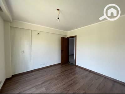 3 Bedroom Flat for Sale in 6th of October, Giza - Plm prk. PNG