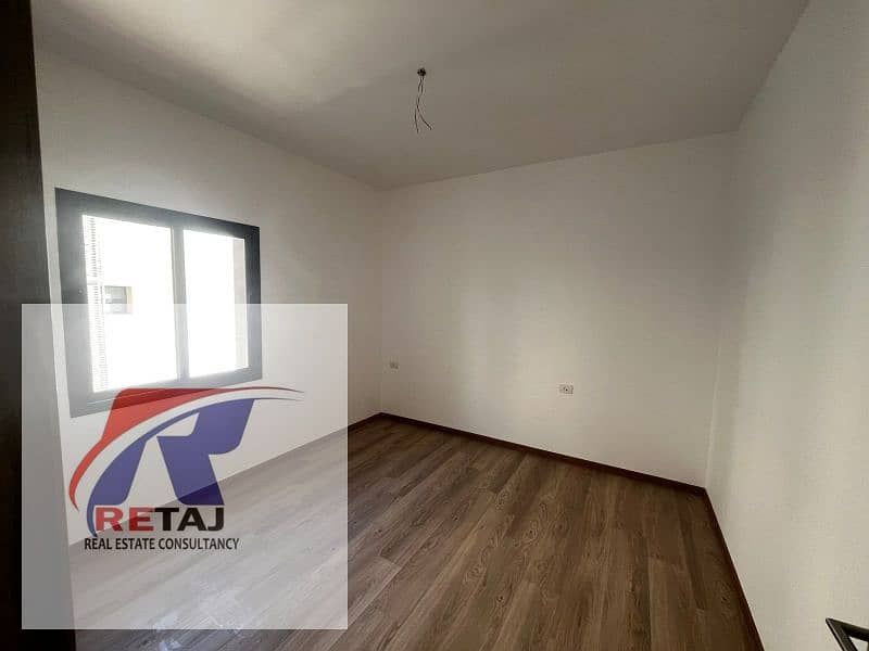 2 42d3c501-7baa-4bd7-bf51-3d23efd4b3ea. jpg