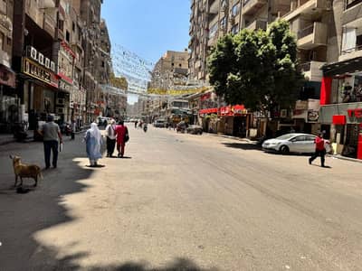Retail for Rent in Faisal, Giza - محل في شارع العريش فيصل احسن مكان