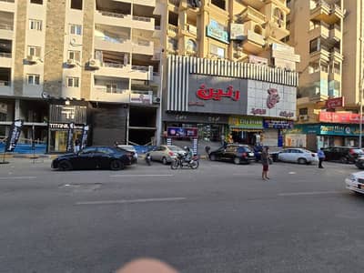 Retail for Rent in Faisal, Giza - محل للايجار في شارع فيصل الرئيسي في أفضل موقع