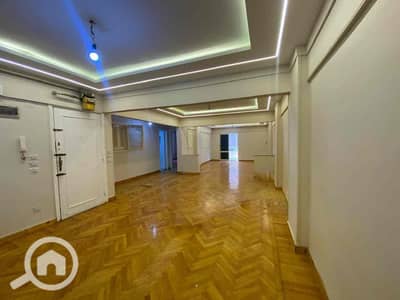 فلیٹ 4 غرف نوم للايجار في سابا باشا، الإسكندرية - fea46a5c-25ed-443c-a7ea-2f365d8bc214. jpg