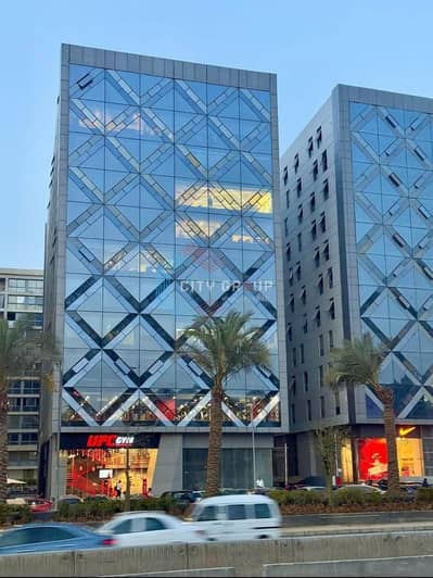 Office for Rent in Katameya, Cairo - مكتب للايجار لكبرى الشركات على الدائرى في المعادي 250 متر