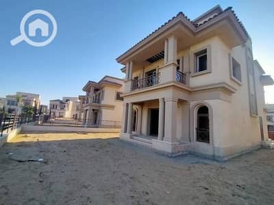 فیلا 4 غرف نوم للبيع في مدينتي، القاهرة - b5ef15de-0c5c-49ff-9718-92eef18841a1. jpg