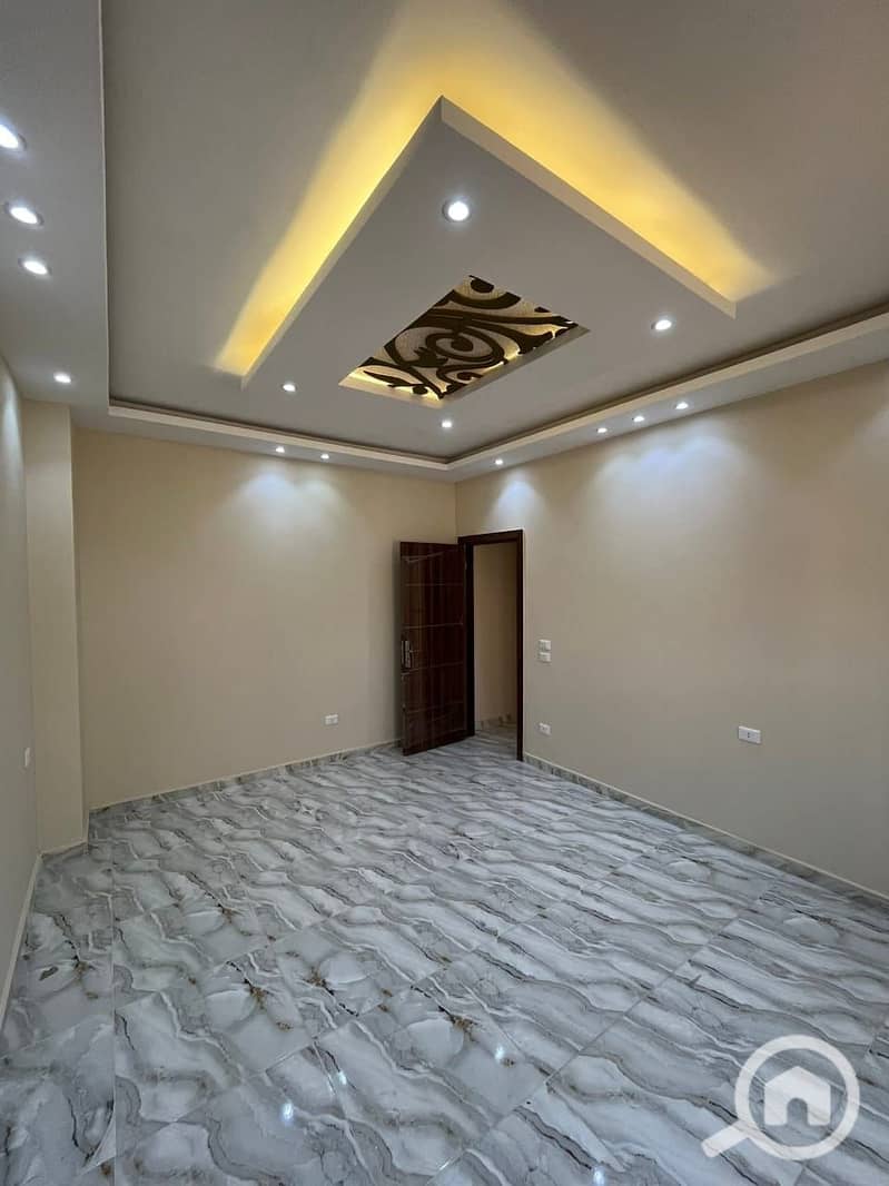 7 b6f633a9-fe89-4cbf-a452-6cb87abeb73b. jpg
