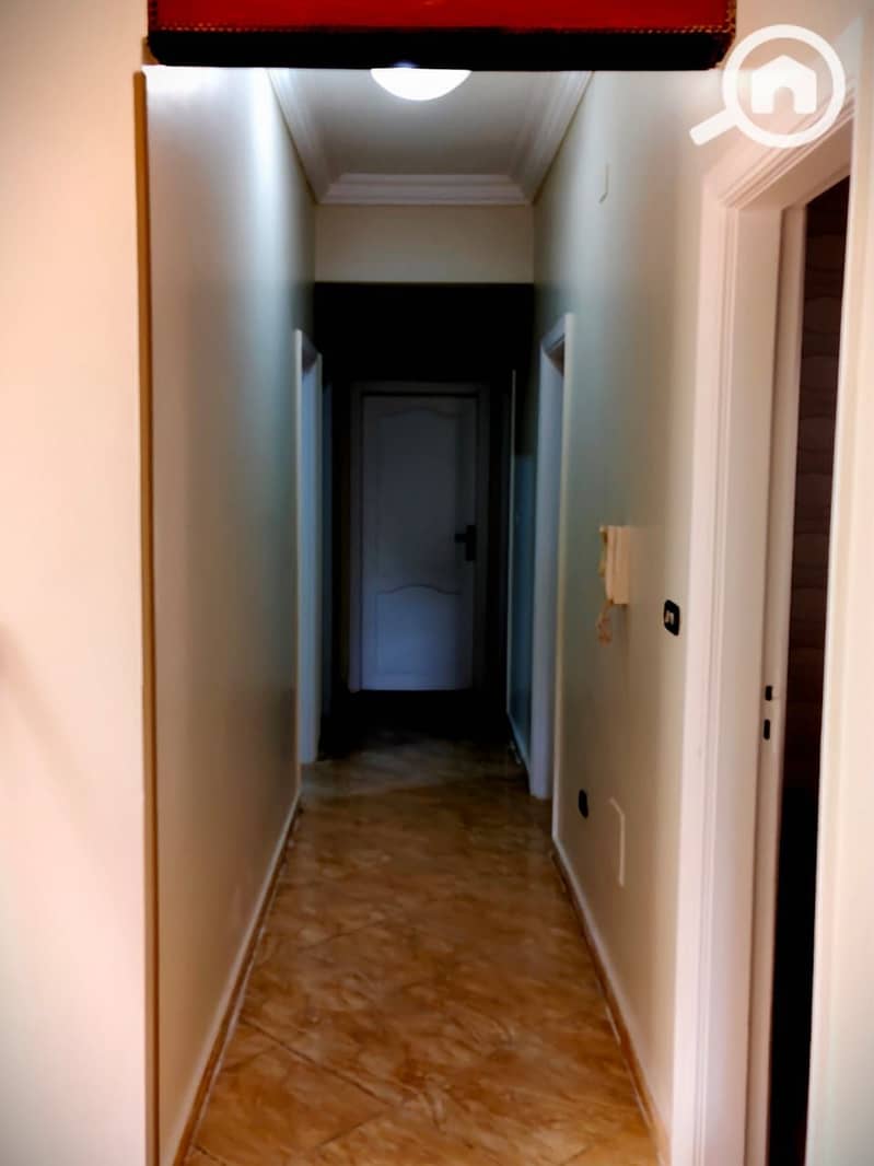 5 3b3907b7-ac9b-4cc1-aa11-eeab7993aa40. jpg