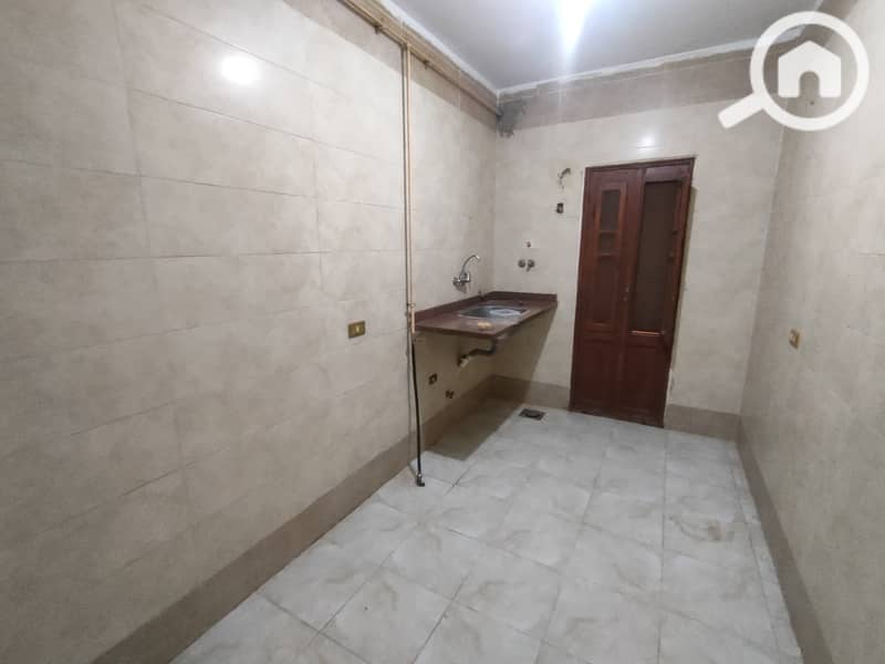 2 7e0bd3f8-e356-45bb-8199-d0703aab2eed. jpg