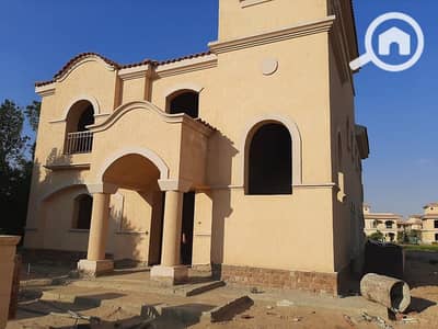 4 Bedroom Villa for Sale in Madinaty, Cairo - 106270379_744503943008524_858534740857794399_n. jpg