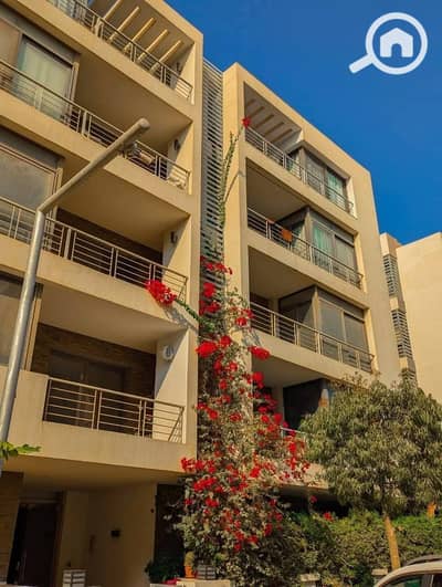 3 Bedroom Flat for Sale in New Cairo, Cairo - IMG-20250709-WA0163. jpg