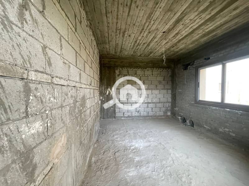 4 6cddcaa1-cc86-4a19-b1d9-5144ee0a04e3. jpg