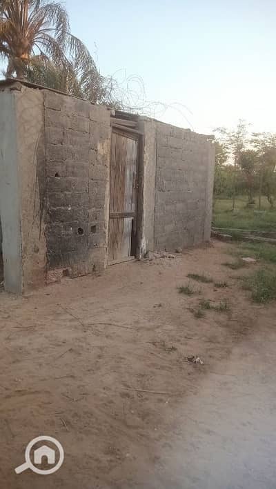 عقارات تجارية اخرى  للبيع في المنصورية، الجيزة - ٩ قيراط للبيع طريق المنصوريه