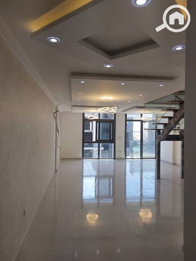 4 Bedroom Penthouse for Sale in Hadayek October, Giza - Penthouse 327 m in Sun Capital compound in October Gardens