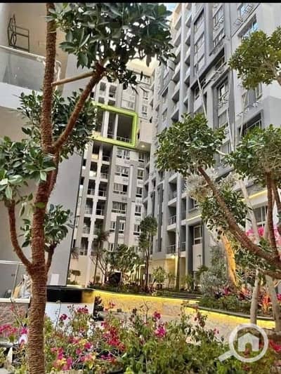 2 Bedroom Flat for Sale in Mokattam, Cairo - شقة 106 م في كمبوند نكست بوينت الهضبة الوسطي المقطم