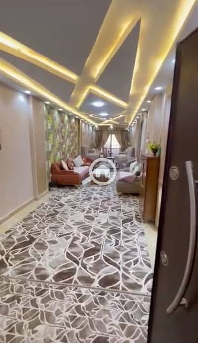 2 Bedroom Flat for Sale in Mokattam, Cairo - شقة 115 م في شارع 9 في الهضبة العليا في المقطم بجوار حديقة الأندلس