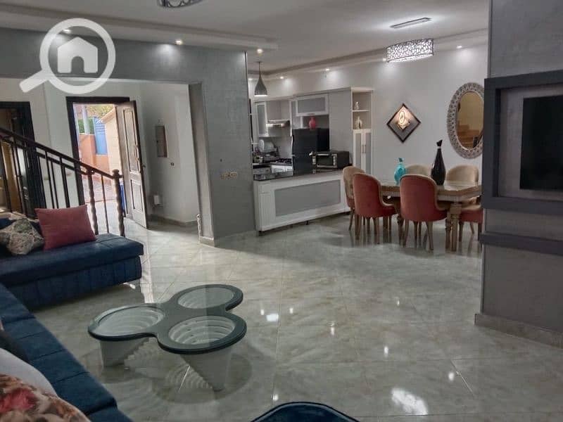 فيلا للايجار في العين سخنه بريفت بول متاحة ١٨/ ٨