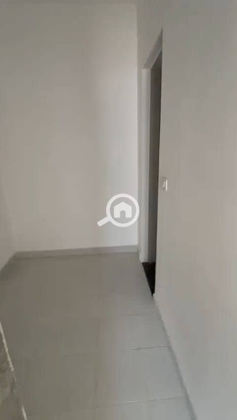 8 54e374e0-fa0d-4c02-ae84-c2e022fc25c2. jpg