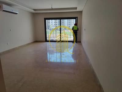 شقة 3 غرف نوم للايجار في الشيخ زايد، الجيزة - IMG-20250728-WA0068. jpg
