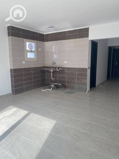 3 Bedroom Flat for Sale in Mansura, Dakahlia - للبيع شقه 138م في قناه السويس الرئيس