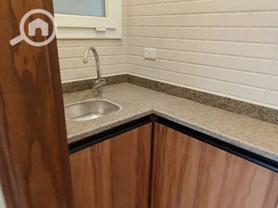 Office for Rent in Mansura, Dakahlia - شقه اداري في مدينه مبارك 90م بجوار كارفور مباشره