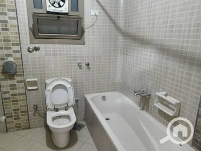 Office for Rent in Mansura, Dakahlia - مقر اداري 200 في قناه السويس الرئيسي