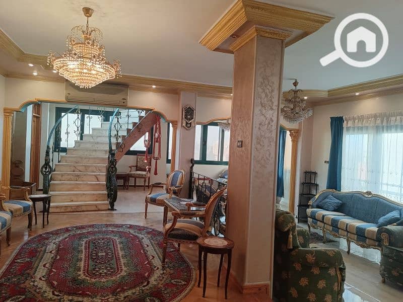 فيلا دوبلكس 400م للايجار بالمشايه مفروشه سكني أو لعمل مناسبه