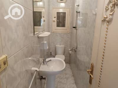 Office for Rent in Mansura, Dakahlia - مكتب اداري 100م في شارع اداب الرئيس دور أول