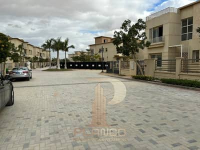 فیلا 7 غرف نوم للبيع في 6 أكتوبر، الجيزة - 687e21320c0f1_IMG-20250713-WA0101. jpg
