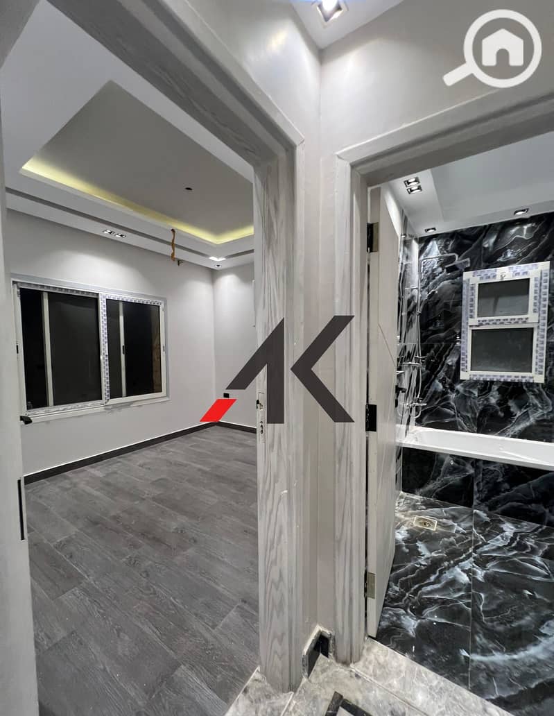 10 WhatsApp Image 2025-08-12 at 3.38. 39 PM (4). jpeg