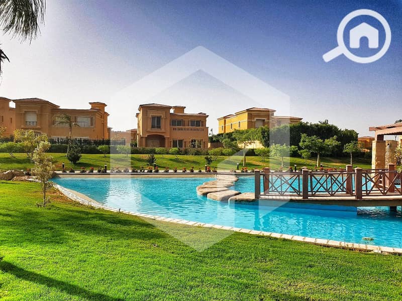 9 Royal Meadows 10. jpg