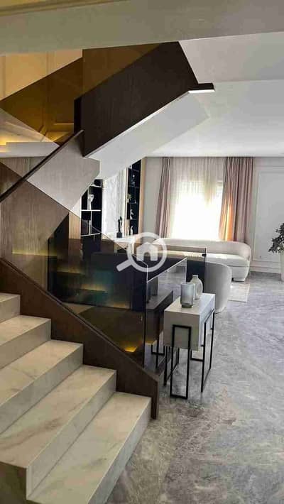 فیلا 5 غرف نوم للبيع في القاهرة الجديدة، القاهرة - IMG-20250226-WA0097. jpg