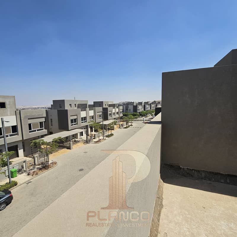 4 صورة واتساب بتاريخ 2025-08-14 في 14.58. 05_15b56f1f. jpg
